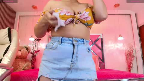 Daliia    online show from 02-04-25, 12:33