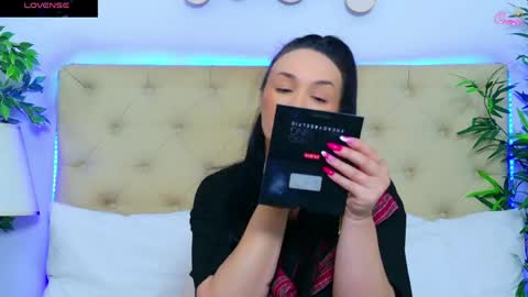 daliyaa_ online show from 05-14-26, 12:12