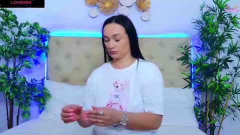 Snapshot of daliyaa_ chatting on 07-16-26, 12:00 daliyaa_ online show from 07-16-26, 12:00