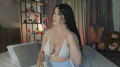Snapshot of dalylarose chatting on 07-12-26, 01:13 Dalyla online show from 07-12-26, 01:13