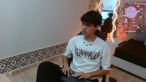 damian_tay online show from 04-10-26, 11:26