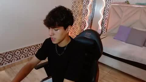 damian_tay online show from 04-20-26, 11:35