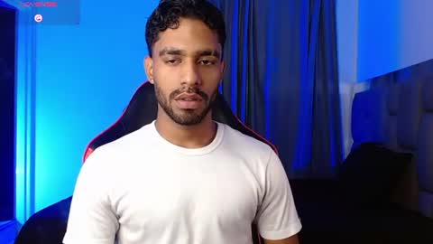 Snapshot of damiano_walker chatting on 07-16-26, 02:17 damiano_walker online show from 07-16-26, 02:17