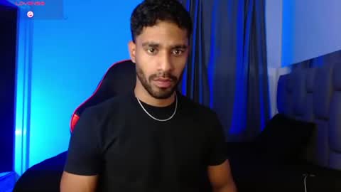 Snapshot of damiano_walker chatting on 07-19-26, 03:54 damiano_walker online show from 07-19-26, 03:54