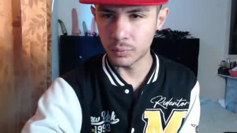 damiansexyboy69 online show from 02-01-26, 02:04