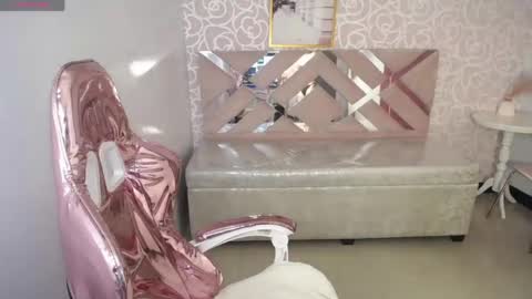 Damia online show from 06-04-26, 04:46