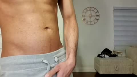 Snapshot of damiendarko071 chatting on 06-28-26, 07:03 damiendarko071 online show from 06-28-26, 07:03