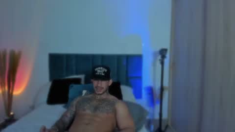 Snapshot of dammianmilleroficial chatting on 07-10-26, 10:56 INSTAGRAM DAMMIANMILLEROFICIAL online show from 07-10-26, 10:56