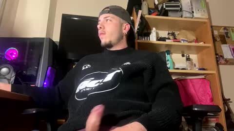 Snapshot of damncore chatting on 03-21-26, 02:05 damncore online show from 03-21-26, 02:05