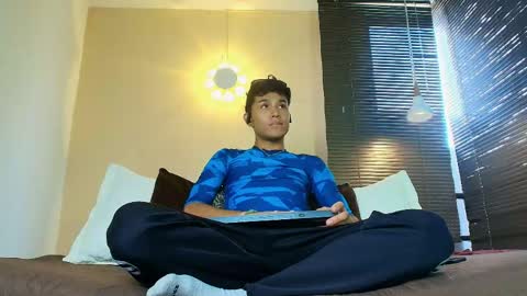 Damon  Salvatore online show from 04-17-26, 07:06