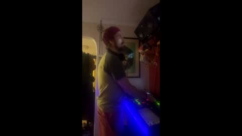 damontsi online show from 03-25-26, 09:15