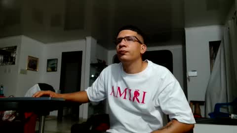 damyan_2003 online show from 05-25-26, 03:45