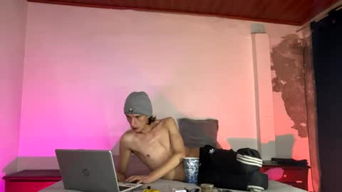 Dan and Noah online show from 07-09-26, 12:37