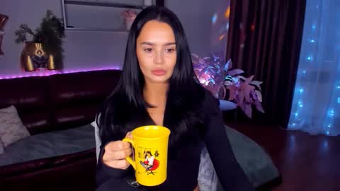 DanaMiers online show from 04-02-26, 03:59