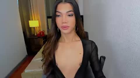 STEPHANIE online show from 06-30-26, 10:11