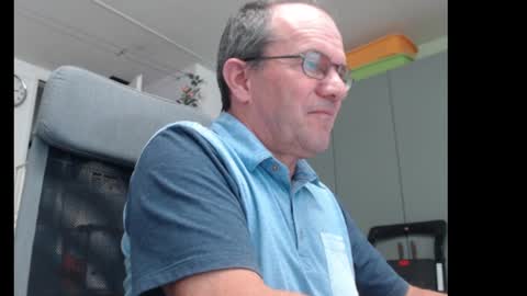 Snapshot of dani_alpina chatting on 07-20-26, 12:40 dani_alpina online show from 07-20-26, 12:40
