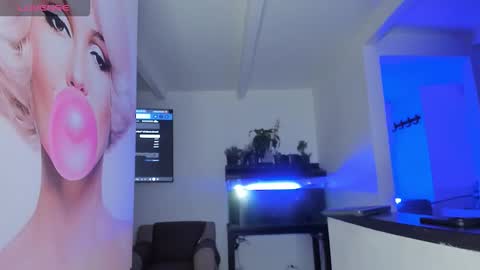 daniel_29x online show from 02-14-26, 07:54