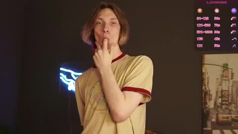 Snapshot of daniel__schmidt chatting on 06-10-26, 03:50 daniel__schmidt online show from 06-10-26, 03:50