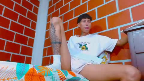 daniel_deluxx online show from 06-09-26, 12:33