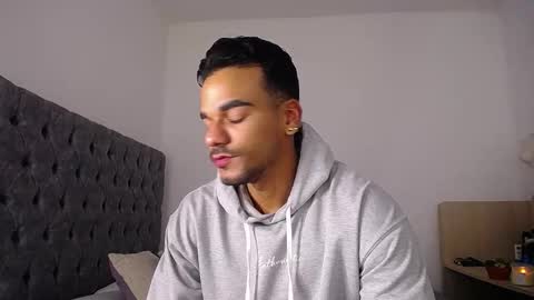 Daniel Sherlock online show from 02-13-26, 01:18