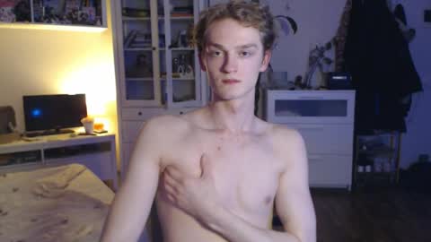 Daniel online show from 04-09-26, 10:37