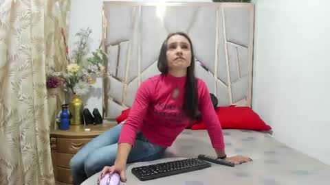 Daniela online show from 07-06-26, 11:07