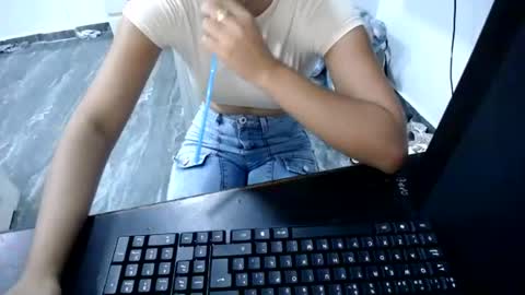 danielaa_foxx online show from 07-01-26, 11:15