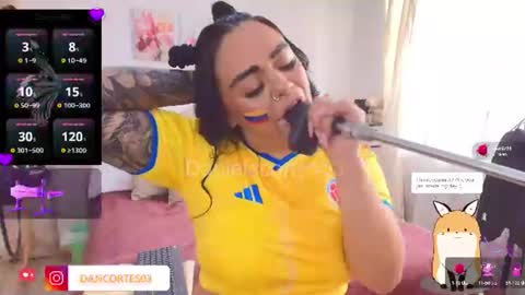 Snapshot of danielacortes03 chatting on 06-17-26, 06:53 I think I will close this page please leave me a message if you want to know about me online show from 06-17-26, 06:53