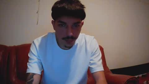 danielito321810 online show from 03-04-26, 11:16