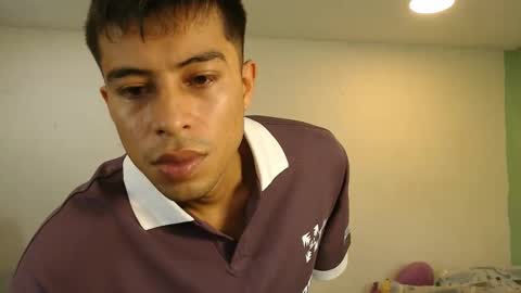 Snapshot of danielitopapii chatting on 05-15-26, 02:57 danielitopapii online show from 05-15-26, 02:57