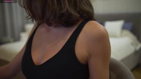 Danielle online show from 09-19-25, 06:30