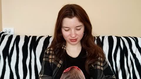 Mia online show from 03-17-26, 07:12