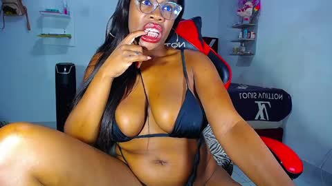 danisabrownn online show from 06-06-26, 06:12
