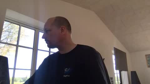 danishjss online show from 04-27-26, 05:49