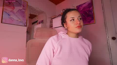 Danna Lovs online show from 05-16-26, 12:15