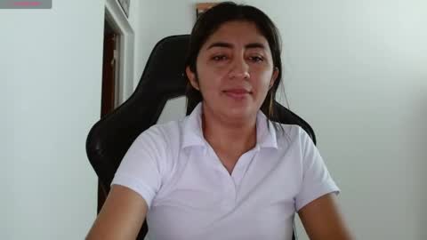Danna online show from 04-25-26, 08:28