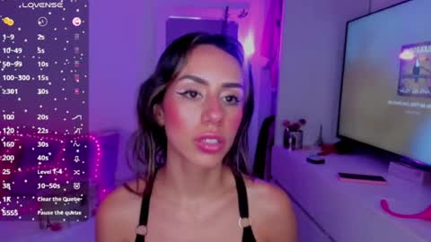 Danna Rhodes online show from 07-10-26, 12:52