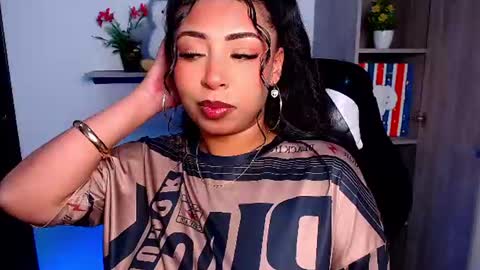 Snapshot of danna_schmidt23 chatting on 07-22-26, 04:04 Danna online show from 07-22-26, 04:04