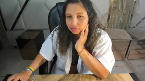 Snapshot of danna_sg chatting on 05-30-26, 04:53 danna_sg online show from 05-30-26, 04:53
