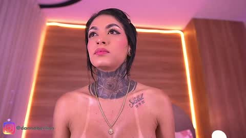 Danna Berlin  online show from 03-26-26, 07:52