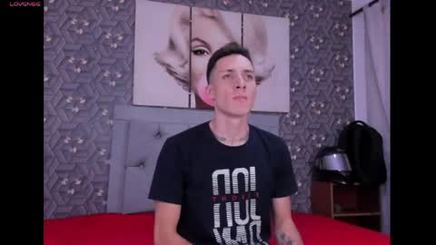 Snapshot of danny_farret chatting on 04-15-26, 11:39 Danny online show from 04-15-26, 11:39