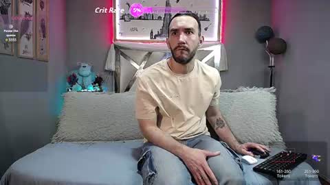 Danny and Alex online show from 08-03-26, 06:23