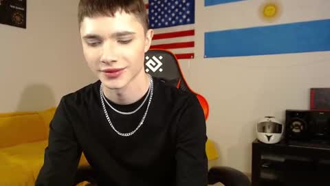 Danny online show from 11-07-25, 01:11