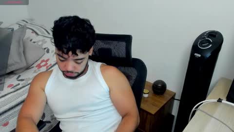 Nicolas online show from 03-12-26, 11:00