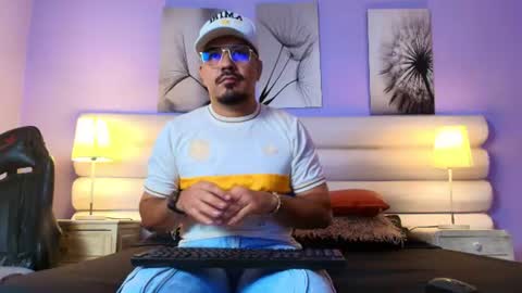 Snapshot of dante_goldt chatting on 06-17-26, 10:43 Dante online show from 06-17-26, 10:43
