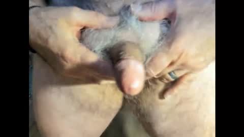 Snapshot of dantes_lion chatting on 02-15-25, 11:06 Mark online show from 02-15-25, 11:06
