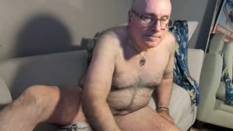 Snapshot of dantes_lion chatting on 12-14-25, 07:58 Mark online show from 12-14-25, 07:58