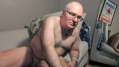 Snapshot of dantes_lion chatting on 01-19-26, 07:45 Mark online show from 01-19-26, 07:45