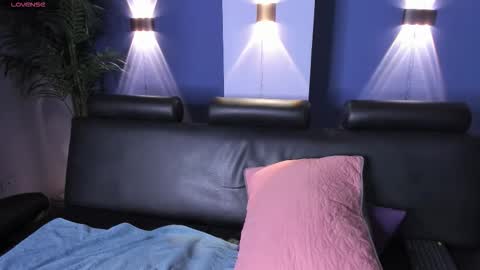 Dante online show from 03-25-26, 05:13