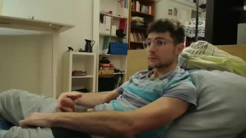 Daniel online show from 12-17-24, 04:00